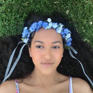 Meet your Posher, Stella